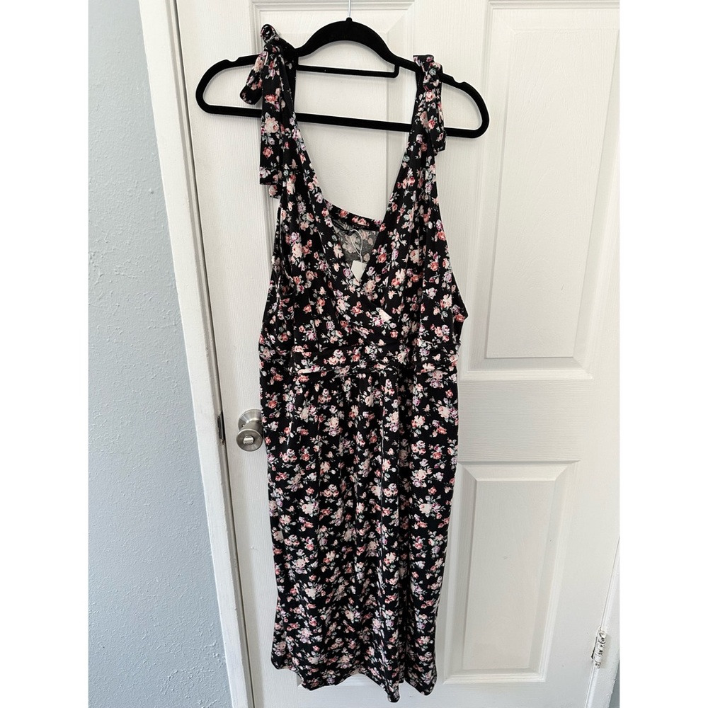 NWT - Bloom chic - floral tie sleeve dress - size 20